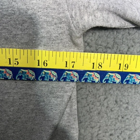 Santa Cruz Skateboards T Shirt Men's Size S Gray Long Sleeve Classic Dot Logo - Picture 7 of 8